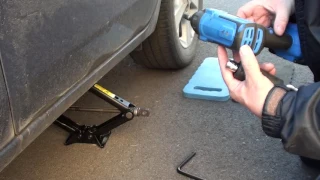 Easier way to jack up your car