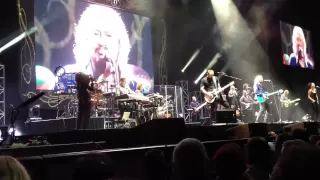 Barry Gibb - Mythology Tour - Sydney - February 27th 2013 - Encore - Finale - Stayin' Alive
