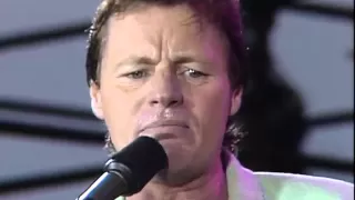 Delbert McClinton - Standing On Shaky Ground (Live at Farm Aid 1985)