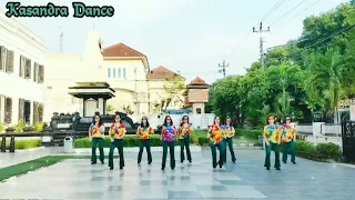 Can't Take My Eyes Off Of You - Line Dance / Kasandra Dance #choreo Evi Pravita ( INA )