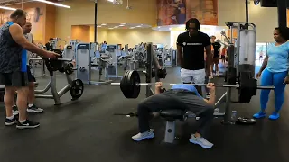 Those (reps) are DEF harder with NO MOMENTUM - 365lb/165kg bench press at 152lb/69kg bodyweight