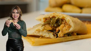 Looking for a EASY Tamal Recipe ? Then try these CHEESY RAJAS TAMALES | tamales rajas con queso