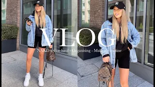 HOLIDAY CLOTHES, GETTING ORGANISED, FEELING EMOTIONAL! | VLOG | Freya Killin