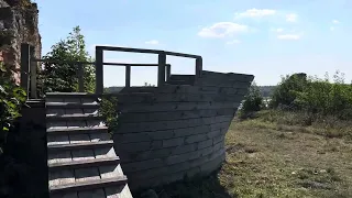 Дорогами історії💙💛Вашій увазі декілька аматорських відеосюжетів про Новомалинський Замок 14 ст.