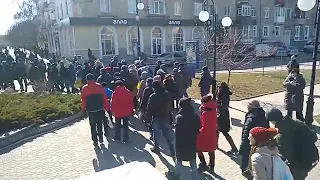 13 марта. Бердянск не сдается. Оккупанты в шоке. Народ города вышел на митинг. Русский Мир иди домой