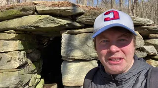 The Stone Chambers of Putnam County