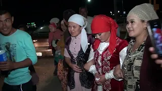 Kazakh wedding (welcoming the bride) Янги Зарафшанға  келін келді.