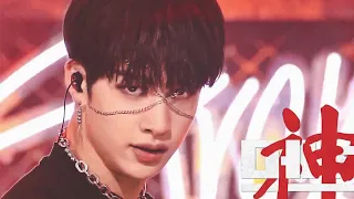 Stray Kids - God’s Menuㅣ스트레이키즈 - 神메뉴 [SBS Inkigayo Ep 1053]