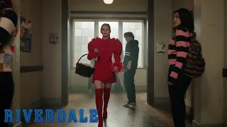 Riverdale - 6x09 - Abigail intenta asesinar a Betty, Archie y Jughead.