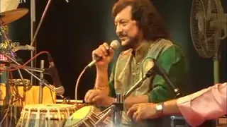 Pandit kumar bose live tabla solo in teen taal at damru Festival accompanied on lehra by ajay joglek