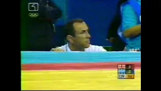 2004 L.Loizidis(GRE)-R.Mindorashvili(GEO) 84kg. Freestyle wrestling OG Elimination pools