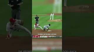 Kolten Wong Steals Base Off Yadier Molina, Then Literally Takes The Base For Himself