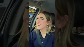 EU ESTAVA CANTANDO NO CARRO ATÉ QUE ME APLAUDIRAM DO LADO DE FORA 😳🫣