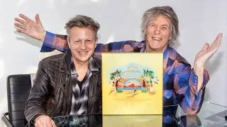 Wishbone Ash - The Vintage Years UNBOXING CLIP (with Martin & Laurie)