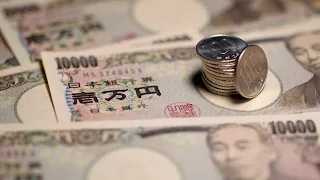 There’s Value in Slowing the Decline of Yen: Sullivan