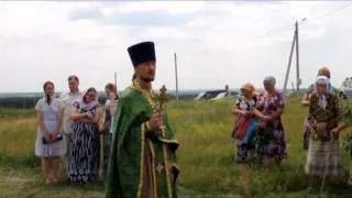 Молебен перед началом строительства нового храма в честь Святителя Луки Крымского