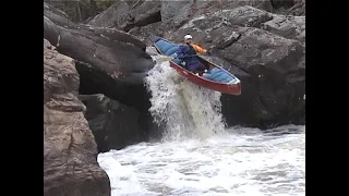 Open Canoeing Little River Canyon Low & Foamy - Raw Video 2000