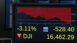 Dow plunges more than 500 points in worst week since 2011