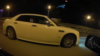 300с Hemi 5.7 vs e500 w210 306 p s