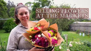 Flower Farm to Market 💐 Harvesting, Arranging & Selling Flowers at the Market & Setting up the Stall