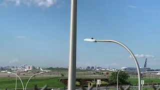 Departures and line up Runway 4 New York LaGuardia Airport. Plane Spotting.