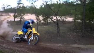 RMX250 - Burning up some sand