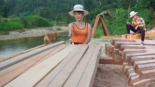 The process of designing wooden houses, chiseling, and building handmade wooden houses - new farms