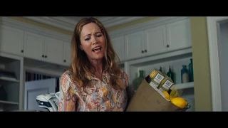 The Other Woman Deleted Scene "Pool Freakout"