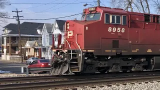 City Bus Gets To Wait For Train With DPU At Dangerous 4 Track Railroad Crossing! Steep RR Crossings