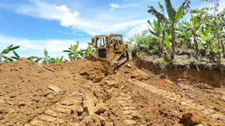 Road Maintenance with CAT D6R XL Old Road Transformation