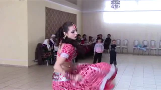 Убойный Индийский танец на свадьбе "Nachle"