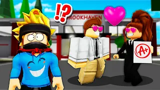 PRINCIPLE Has CRUSH On My DAD in Roblox!! (Brookhaven RP!)