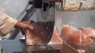 Himalayan Salt Cutting process | Himalayan Pink Salt Lamps Cutting | Rock Salt Mining in Pakistan