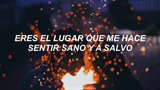 Safe And Sound - Yoke Lore (Letra en Español)