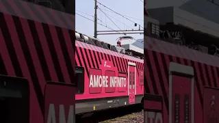 Il treno del giro d’italia #train #railway #trainspotting #neiperte #perte