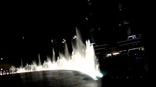 Поющие фонтаны возле Бурдж Халифа. Дубай, март 2013