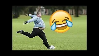 Best Sunday League Football Vines || Tackles, Fights and Goals