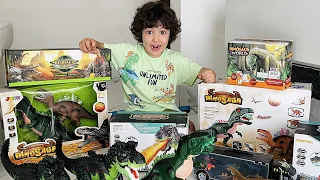 Emin plays Treasure Hunt game and unboxes Dinosaur toys