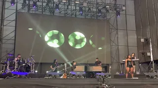 Marina - To Be Human (Lollapalooza Chile 2022)