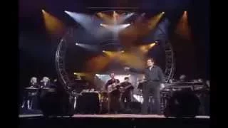 Engelbert Humperdinck   Great Balls On Fire Live London Palladium 2000
