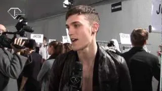 fashiontv | FTV.com - MILAN MEN Fall-Winter 10-11 - NEIL BARRET BACKSTAGE