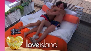 Alex and Jack’s Bromance Blossoms | Love Island 2018