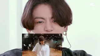 FANMADE :  BTS REACTION TO LISA CITY GIRL DANCE PRACTICE