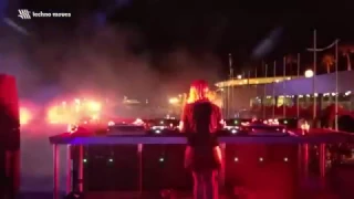 Upfront Nina Kraviz dancing by Techno Moves