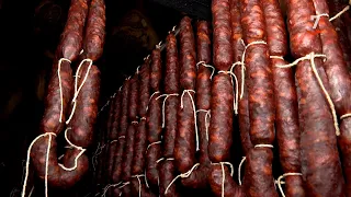 Estos son los chorizos al estilo de la abuela que triunfan en Burgos | El campo al día