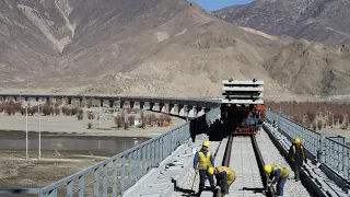 छिनघाई तिब्बत रेलवे, चिंगहई प्रान्त चीन। [Tibet High-Elevation Railway Making, Lhasa]—Hindi***HD 4K