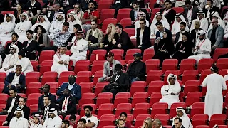 EL VERGONZOSO INICIO DEL MUNDIAL DE QATAR CON EL CAMPO CASI VACÍO EN EL PRIMER PARTIDO - Análisis