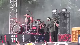 Twenty One Pilots - Heavy Dirty Soul - Live at Bunbury Music Festival in  Cincinnati, OH 6-7-15