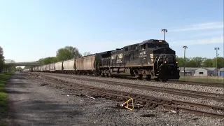 NS D64 with NS 4476 at 'Altamont Pass' in Lafayette, Indiana