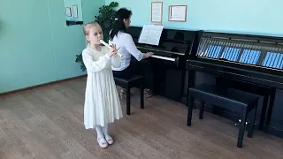 МБУДО "ДШИ г. Байкальска" Жуковецкая Василиса, 7 лет, 1 класс